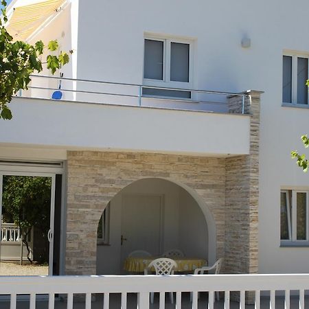 Apartments Ante วีร์ ภายนอก รูปภาพ