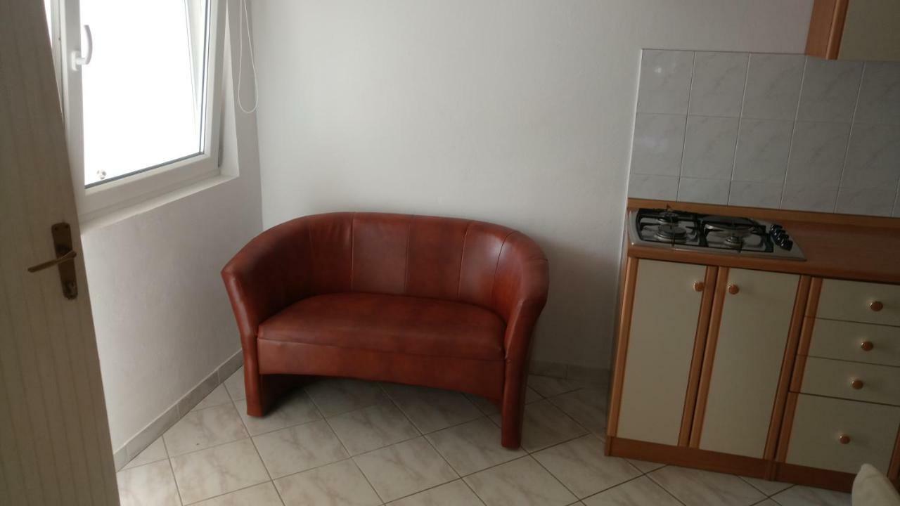 Apartments Ante วีร์ ภายนอก รูปภาพ